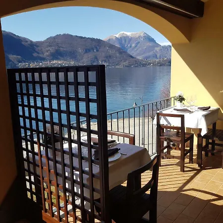 Guest house Foresteria Lombarda La Lierna